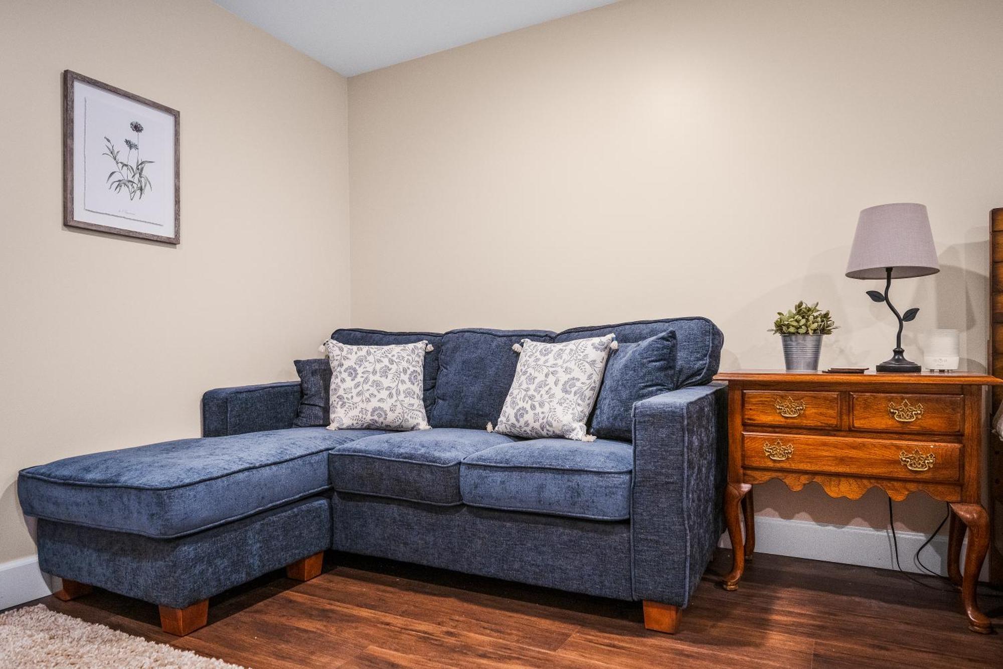 Country Cottage Basement Apartment Hayden Εξωτερικό φωτογραφία